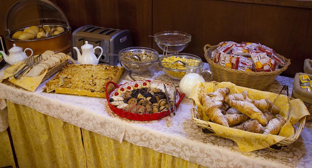 ואלטורננקה Hotel Dama Bianca מראה חיצוני תמונה