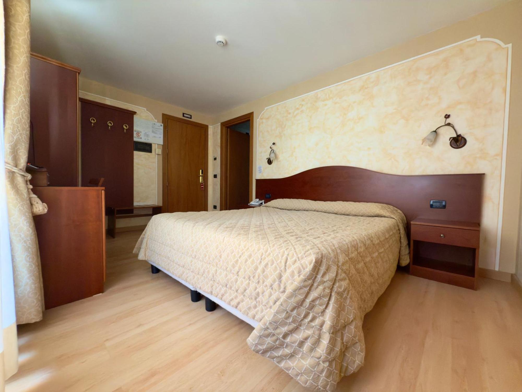 ואלטורננקה Hotel Dama Bianca מראה חיצוני תמונה